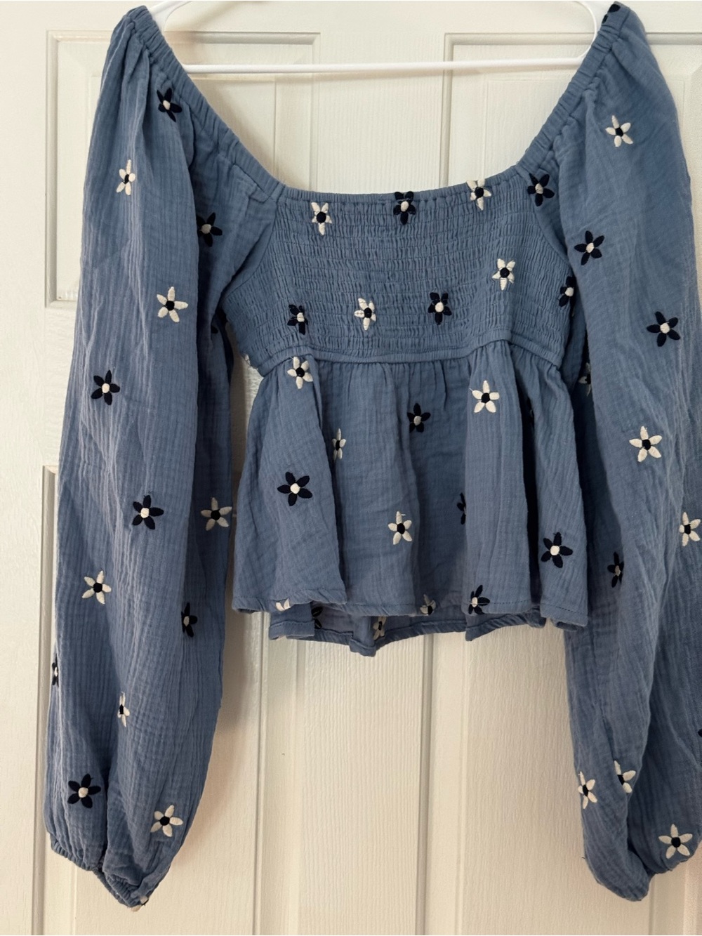 Altar'd State Sky Blue SquareNeck Embroidered Peasant Top babydoll size m - Picture 7 of 7